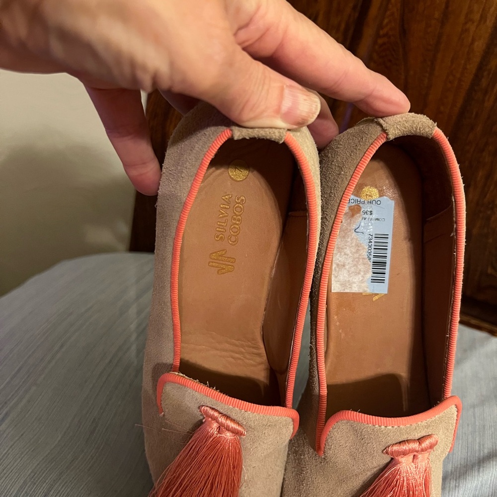 Silvia Cobos Tan Leather, Suede Like, Women’s Size 7 Slip On Shoes, new with tag - Picture 7 of 10